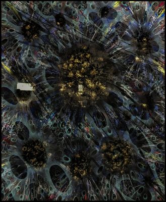 暗い青の地に、金の細胞のようなかたちが群れる絵画（全体）